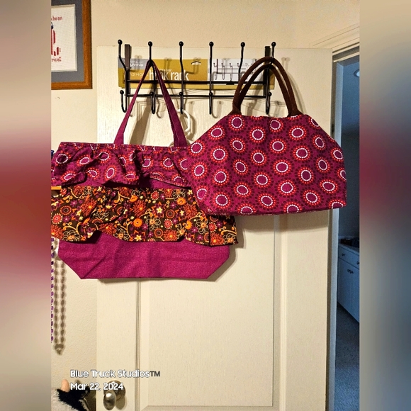 JUST SPICY | Dennis East International | BEACH/TOTE/GROCERY BAG SET |NWT - Picture 1 of 11